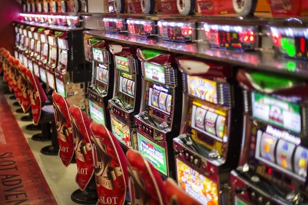 Winning combination display showing matched symbols and payout amount